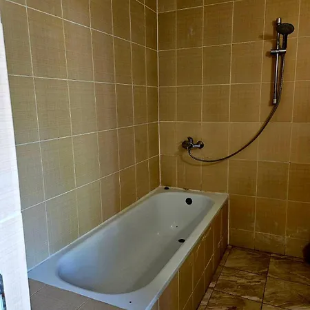 Orehite-family ,food & Pool