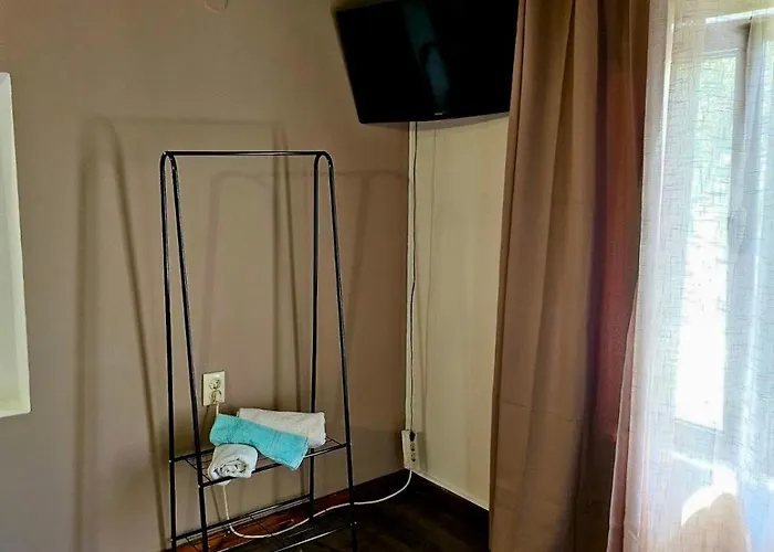 Gasthuis Orehite-family ,food & Pool