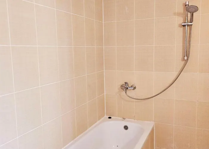 Gasthuis Orehite-family ,food & Pool