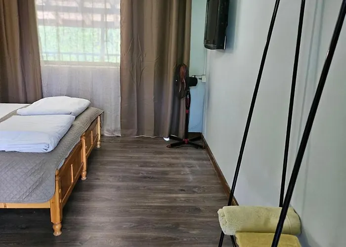 Orehite-family ,food & Pool Bozhichen